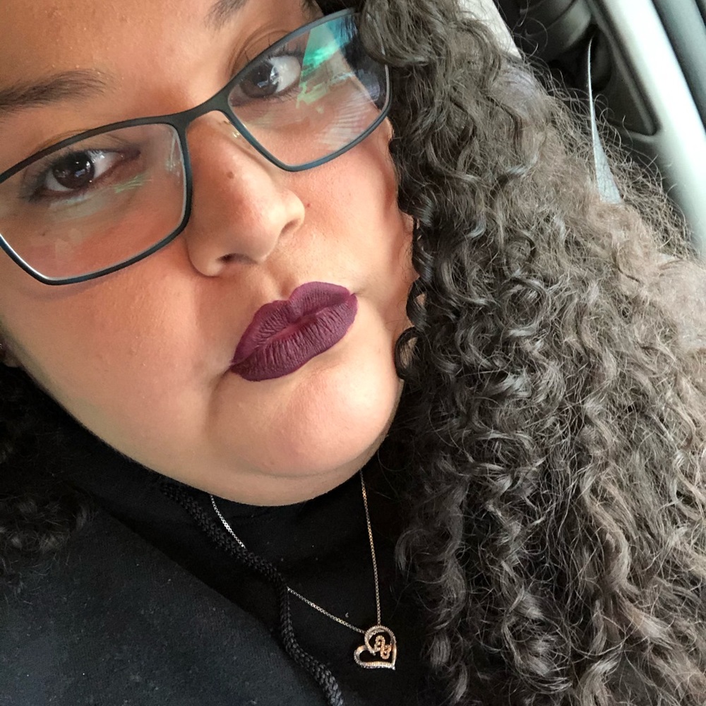 Meet your Posher, Rebeca